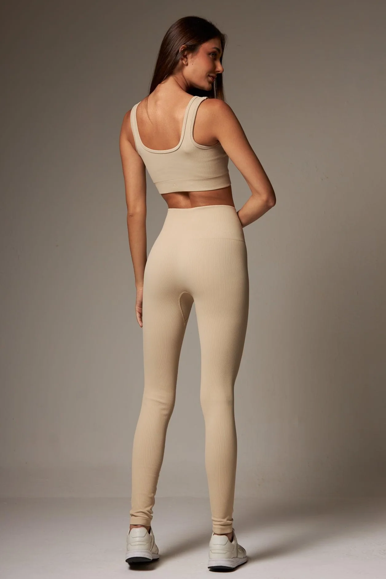 Legging Outsider Seamless Nude - Image 3