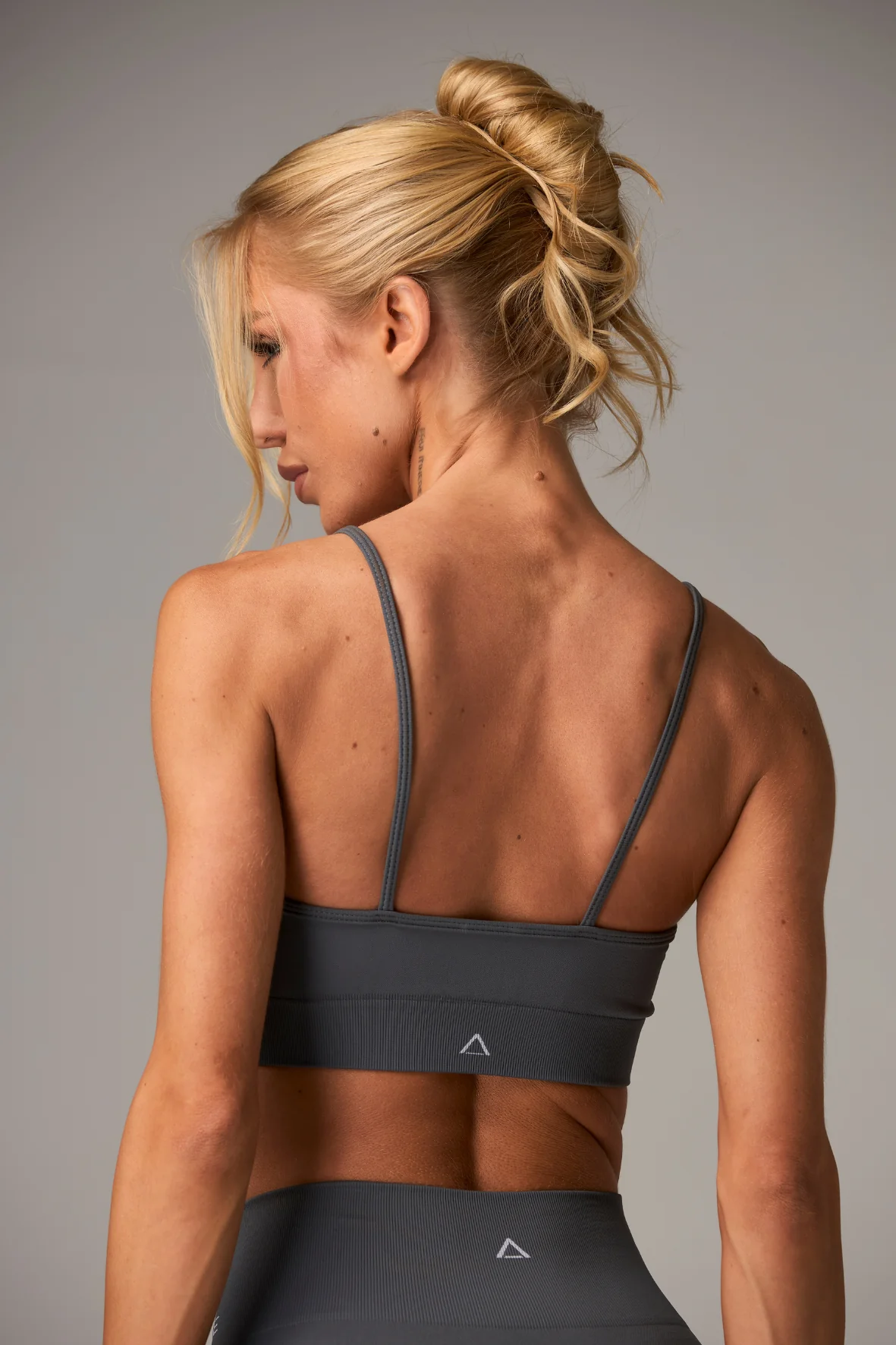 Top Harmony Seamless Camo Grey - Image 4