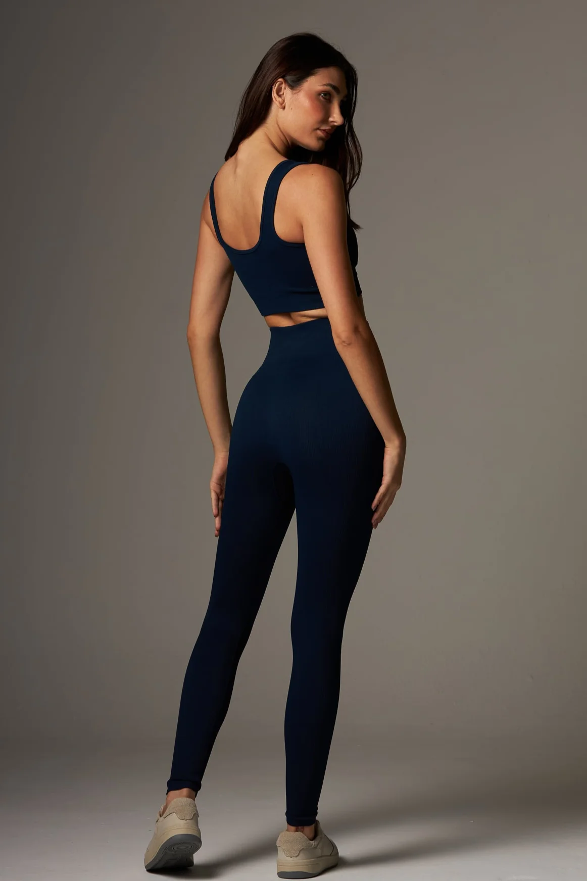 Top Outsider Seamless Azul Marinho - Image 3