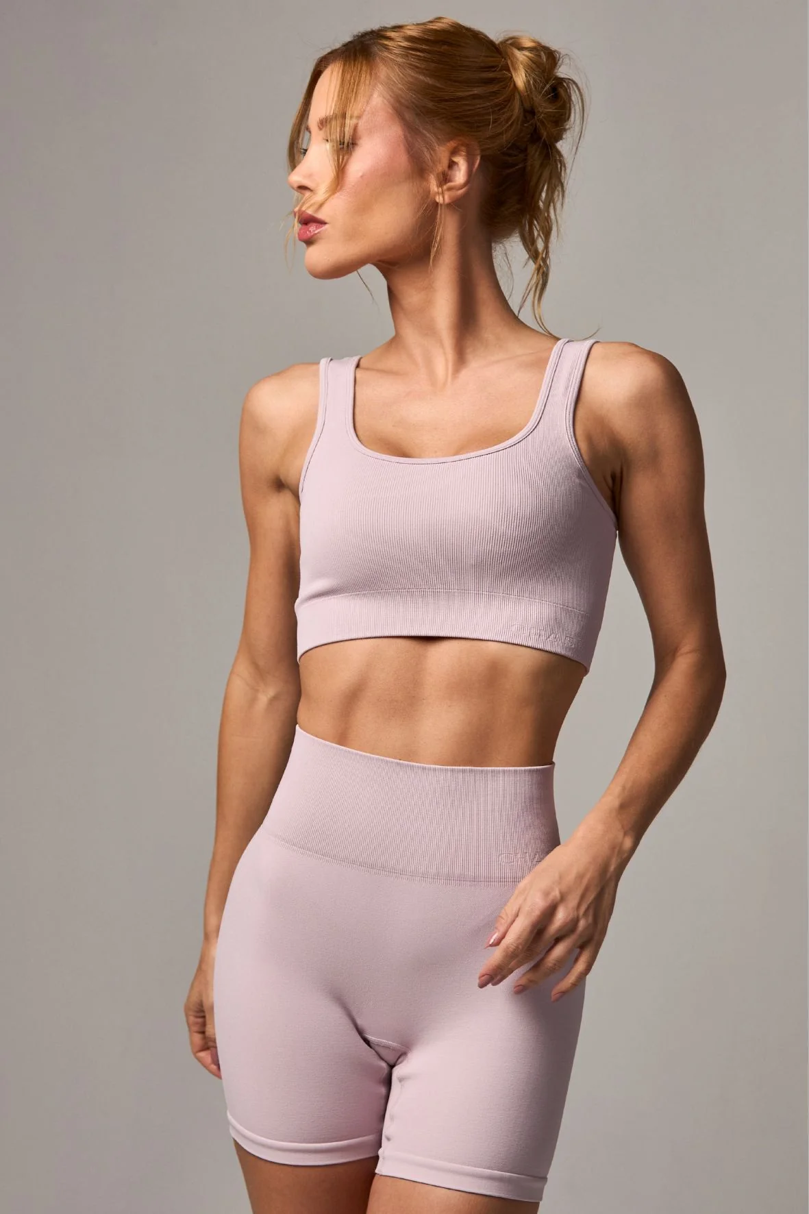 Top Outsider Seamless Burnished Lilac - Image 4