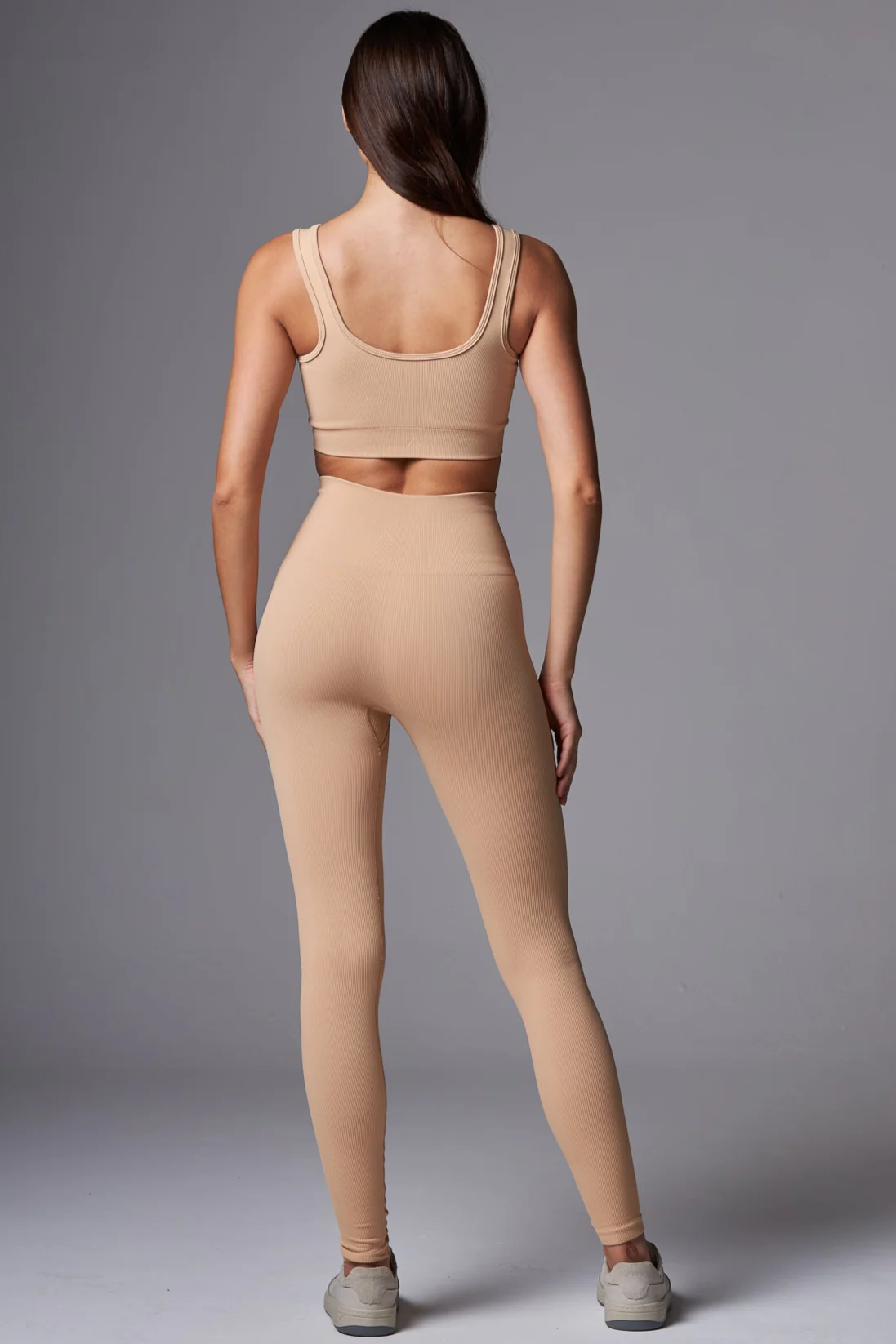 Top Outsider Seamless Nude Wheat - Image 2