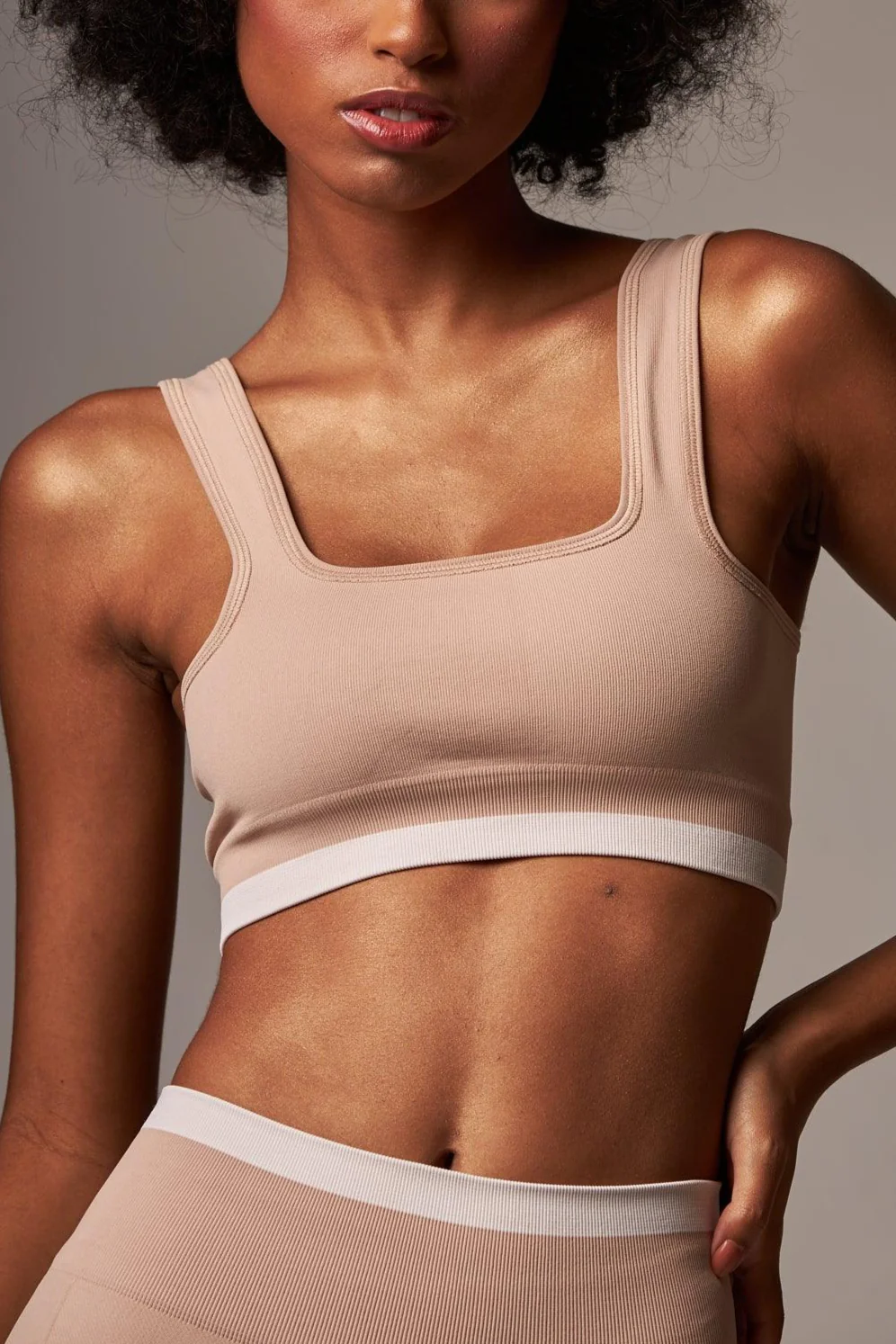 Top Stripe Seamless Brown Nude